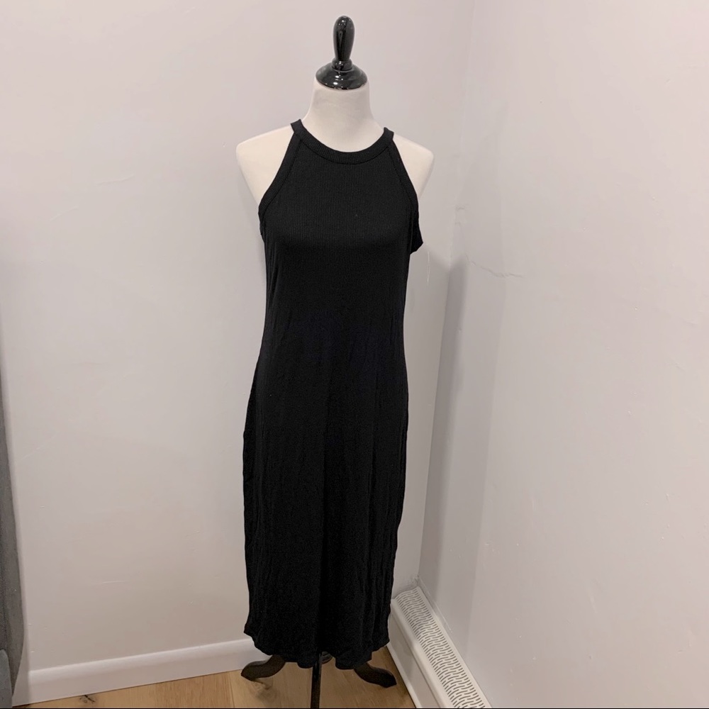 Old Navy Ribbed Midi Dress
